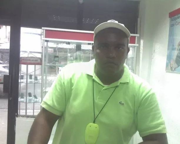Hombre de 42 busca mujer para hacer pareja en Santo Domingo, República Dominicana