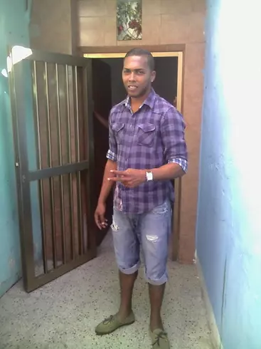 Hombre de 39 busca mujer para hacer pareja en Vargas, Venezuela