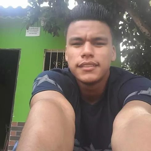 Chico de 33 busca chica para hacer pareja en Valledupar, Colombia