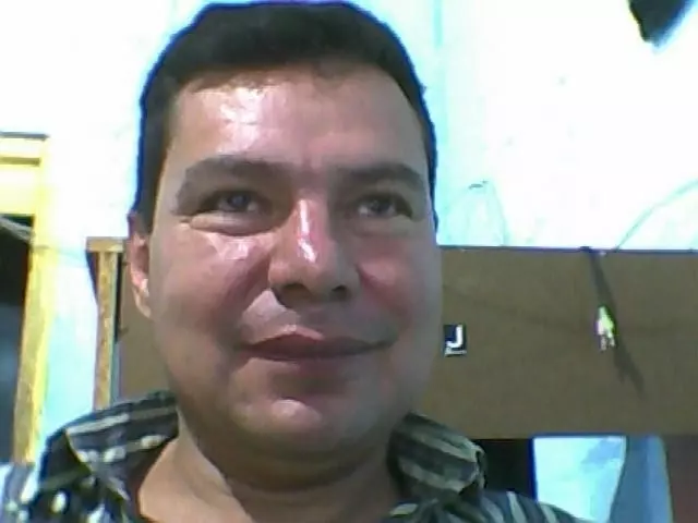 Hombre de 54 busca mujer para hacer pareja en armenia., Colombia