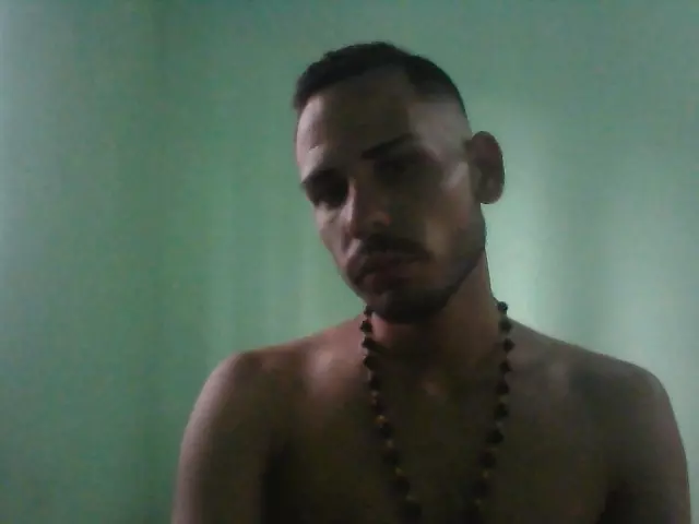 Chico de 27 busca chica para hacer pareja en San Felipe, Venezuela
