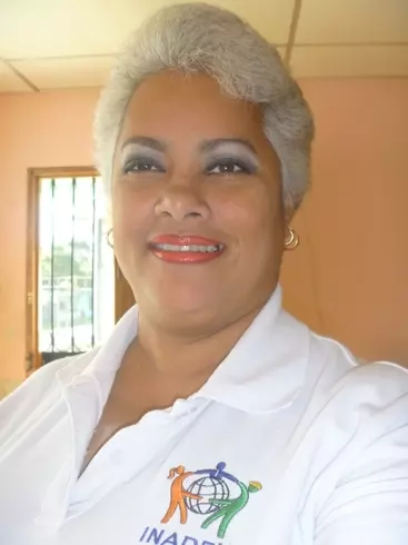 Mujer de 58 busca hombre para hacer pareja en David, Panamá