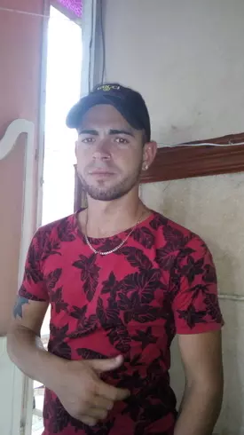 Chico de 28 busca chica para hacer pareja en Cienfuegos, Cuba