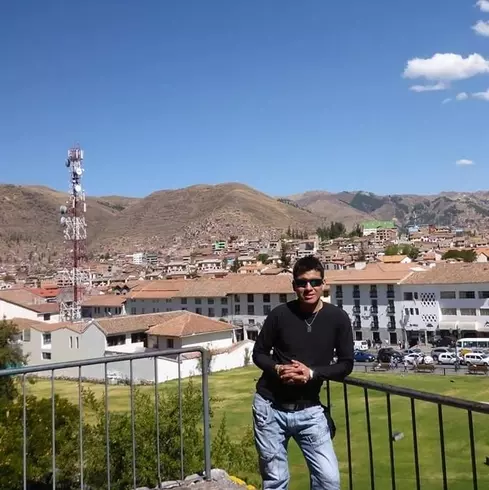 Chico de 33 busca chica para hacer pareja en Arequipa, Perú