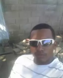 Hombre de 36 busca mujer para hacer pareja en Pto cabello, Venezuela