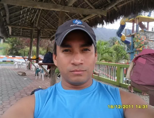 Hombre de 44 busca mujer para hacer pareja en Guayaquil, Ecuador