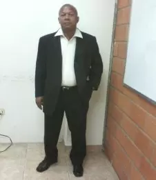 Hombre de 62 busca mujer para hacer pareja en Puerto ordaz, Venezuela