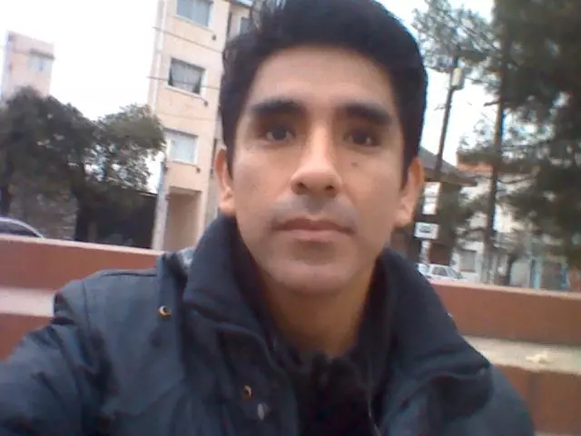 Hombre de 48 busca mujer para hacer pareja en Ramos Mejia, Argentina