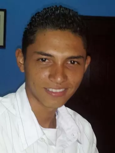 Chico de 29 busca chica para hacer pareja en Leon, Nicaragua