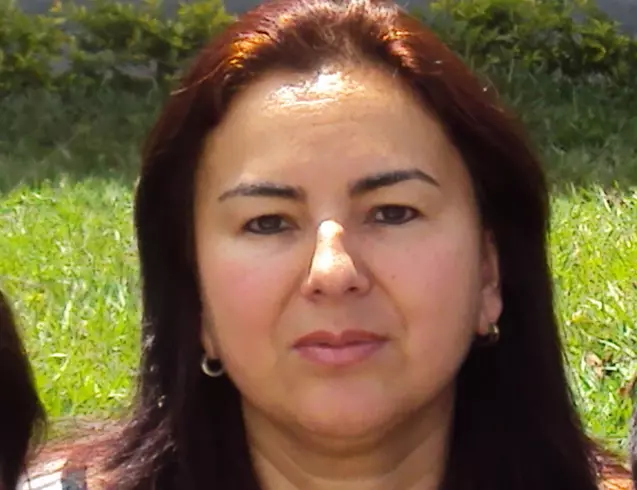 Mujer de 54 busca hombre para hacer pareja en armenia., Colombia