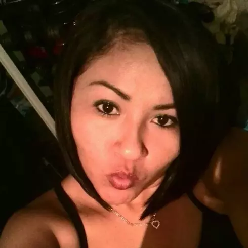 Chica de 34 busca chico para hacer pareja en Cancun, México