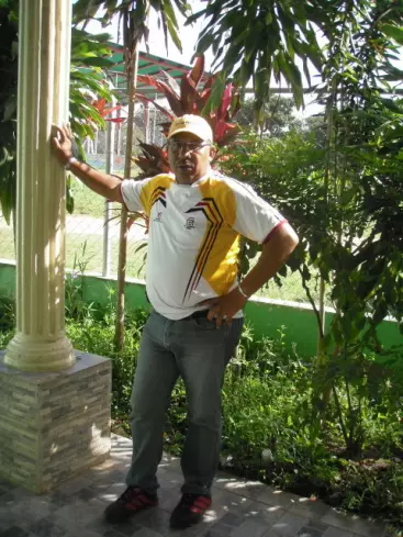 Hombre de 56 busca mujer para hacer pareja en GUAYANA, Venezuela