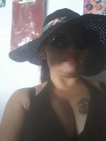 Mujer de 45 busca hombre para hacer pareja en Neiva, Colombia