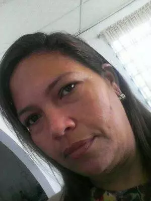 Mujer de 49 busca hombre para hacer pareja en Bogotá, Colombia