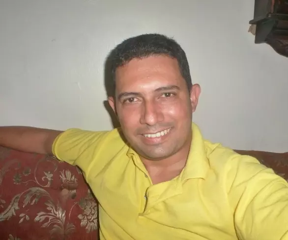 Hombre de 46 busca mujer para hacer pareja en Puerto cabello, Venezuela
