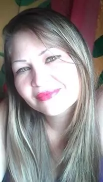 Mujer de 45 busca hombre para hacer pareja en Caracas, Venezuela