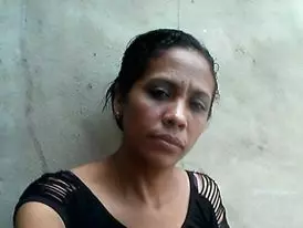 Mujer de 46 busca hombre para hacer pareja en Valencia, Venezuela