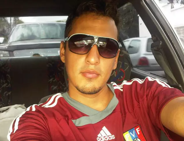 Hombre de 38 busca mujer para hacer pareja en Valencia, Venezuela