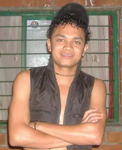Chico de 31 busca chica para hacer pareja en Ali, Colombia