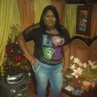 Mujer de 37 busca hombre para hacer pareja en Santo Domingo, República Dominicana