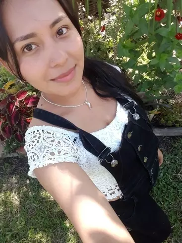 Chica de 28 busca chico para hacer pareja en Huila, Colombia