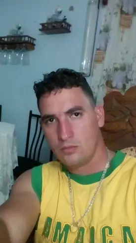 Chico de 33 busca chica para hacer pareja en Pinar del rio, Cuba