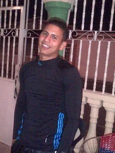 Chico de 32 busca chica para hacer pareja en San felix, Venezuela