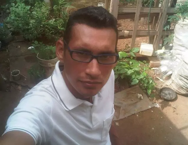 Chico de 35 busca chica para hacer pareja en Zaraza Edo Guarico, Venezuela
