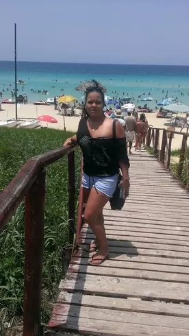 Mujer de 37 busca hombre para hacer pareja en Habana, Cuba