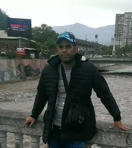 Hombre de 42 busca mujer para hacer pareja en Santiago Centro, Chile