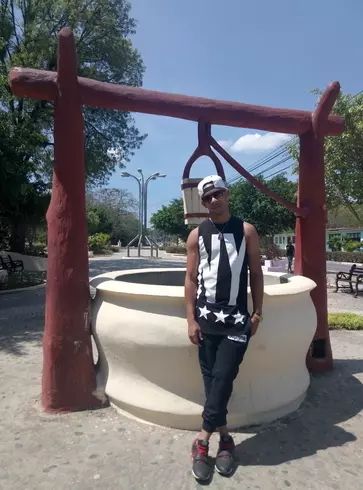 Chico de 32 busca chica para hacer pareja en SANTIAGO DE CUBA, Cuba