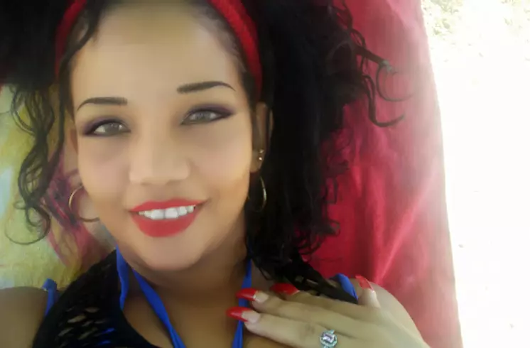 Chica de 33 busca chico para hacer pareja en Cuba