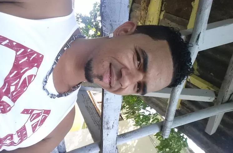 Chico de 35 busca chica para hacer pareja en Puerto plata, República Dominicana