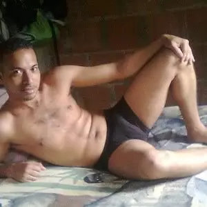 Hombre de 45 busca mujer para hacer pareja en Los teques, Venezuela