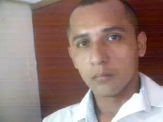 Hombre de 46 busca mujer para hacer pareja en Barranquilla, Colombia