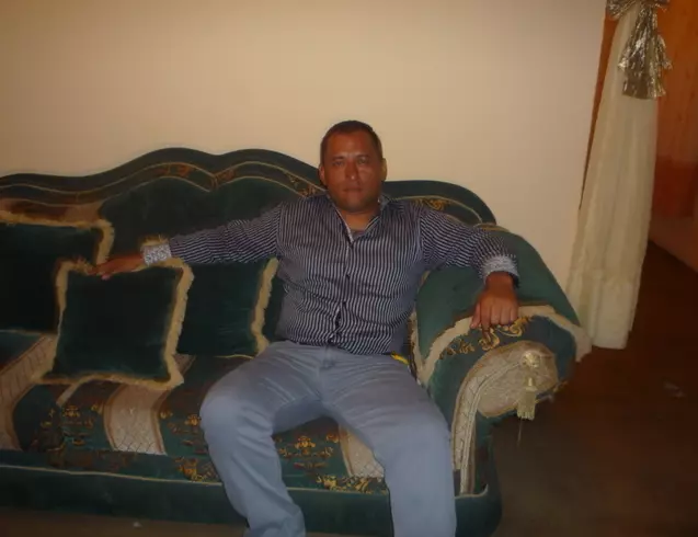 Hombre de 54 busca mujer para hacer pareja en Ciudad guayana, Venezuela