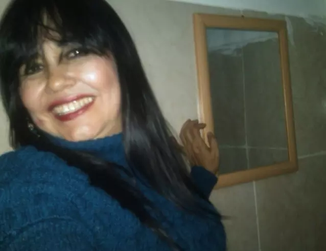 Mujer de 60 busca hombre para hacer pareja en Caracas, Venezuela