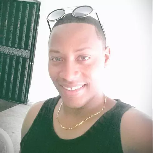 Hombre de 37 busca mujer para hacer pareja en Santo Domingo, República Dominicana