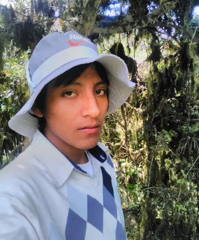 Chico de 25 busca chica para hacer pareja en LIma, Perú