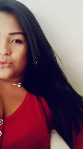 Chica de 34 busca chico para hacer pareja en Valencia, Venezuela