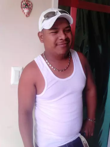 Hombre de 38 busca mujer para hacer pareja en Guatire, Venezuela