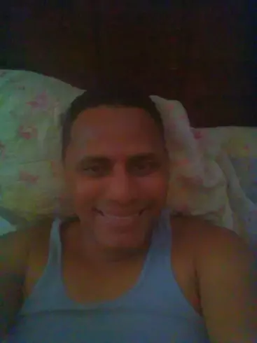 Hombre de 42 busca mujer para hacer pareja en Santo Domingo Norte, República Dominicana