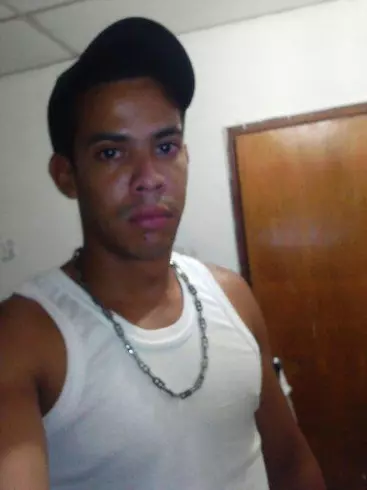 Chico de 35 busca chica para hacer pareja en Monagas, Venezuela