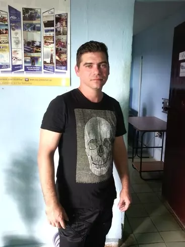Hombre de 40 busca mujer para hacer pareja en Santa Clara, Cuba