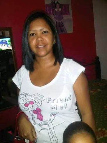 Mujer de 46 busca hombre para hacer pareja en Puerto cabello, Venezuela