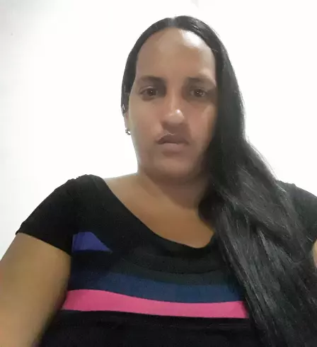 Chica de 33 busca chico para hacer pareja en Nueva gerona, Cuba