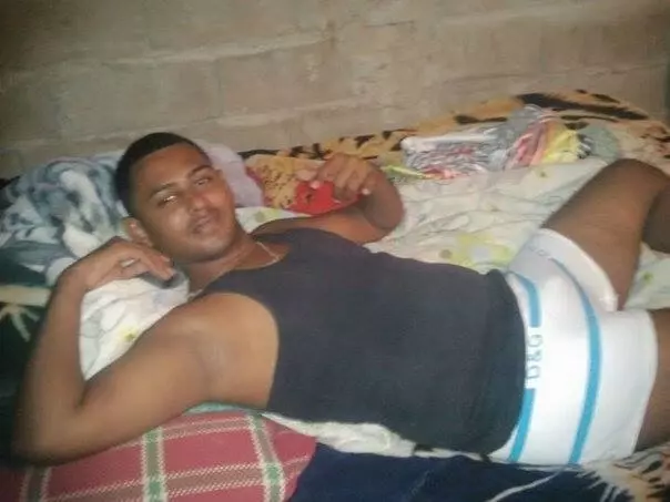 Chico de 32 busca chica para hacer pareja en Carabobo, Venezuela