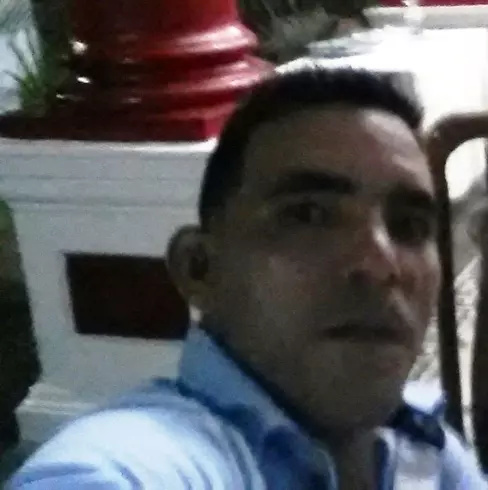 Hombre de 36 busca mujer para hacer pareja en Santiago, Cuba