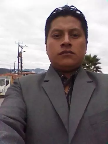 Hombre de 41 busca mujer para hacer pareja en Quito, Ecuador