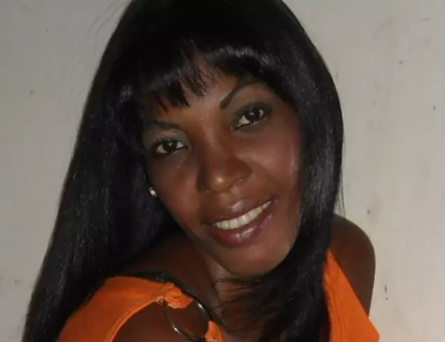 Mujer de 43 busca hombre para hacer pareja en Santo Domingo, República Dominicana